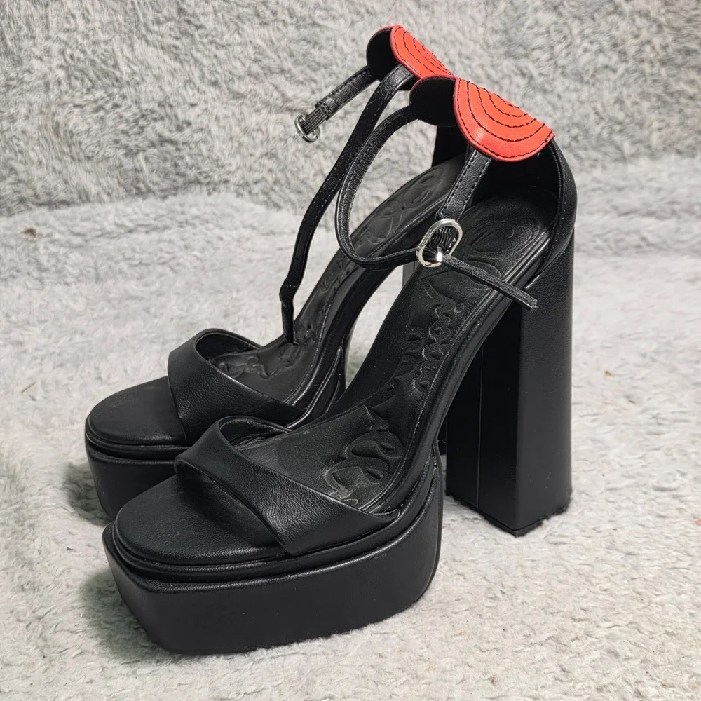 Olivia Miller Platform‎ Sandals Black Red Heart Heel Women Size 7 Excellent